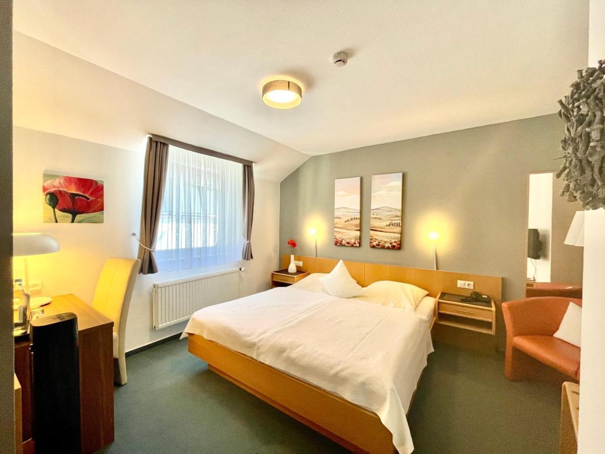 Hotel Saarburger Hof Eksteriør billede
