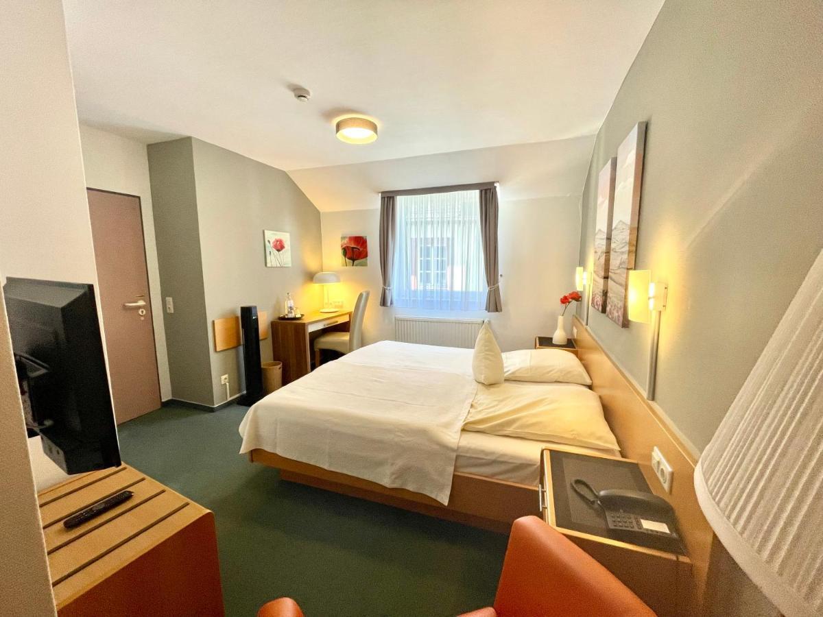 Hotel Saarburger Hof Eksteriør billede